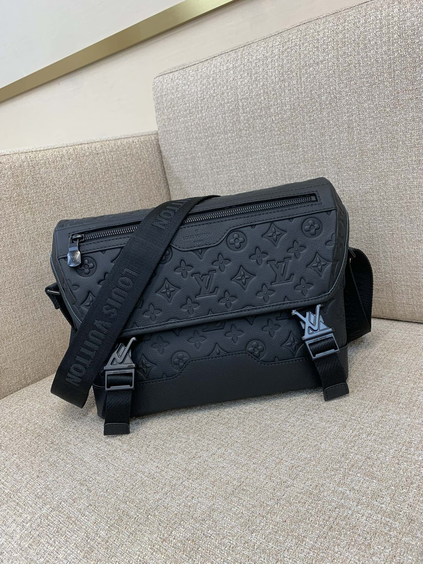ショルダーバッグ