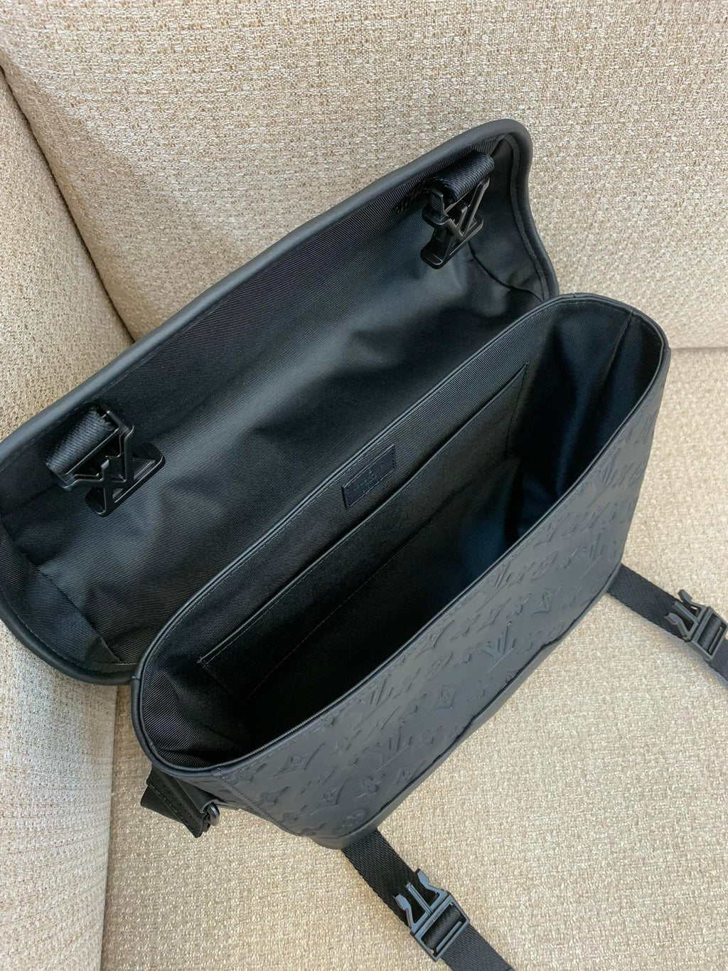 ショルダーバッグ
